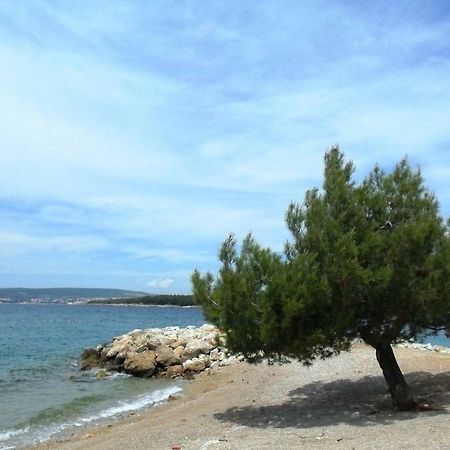1-Bedroom Apartment With Loggia In Punat Island Krk Buitenkant foto