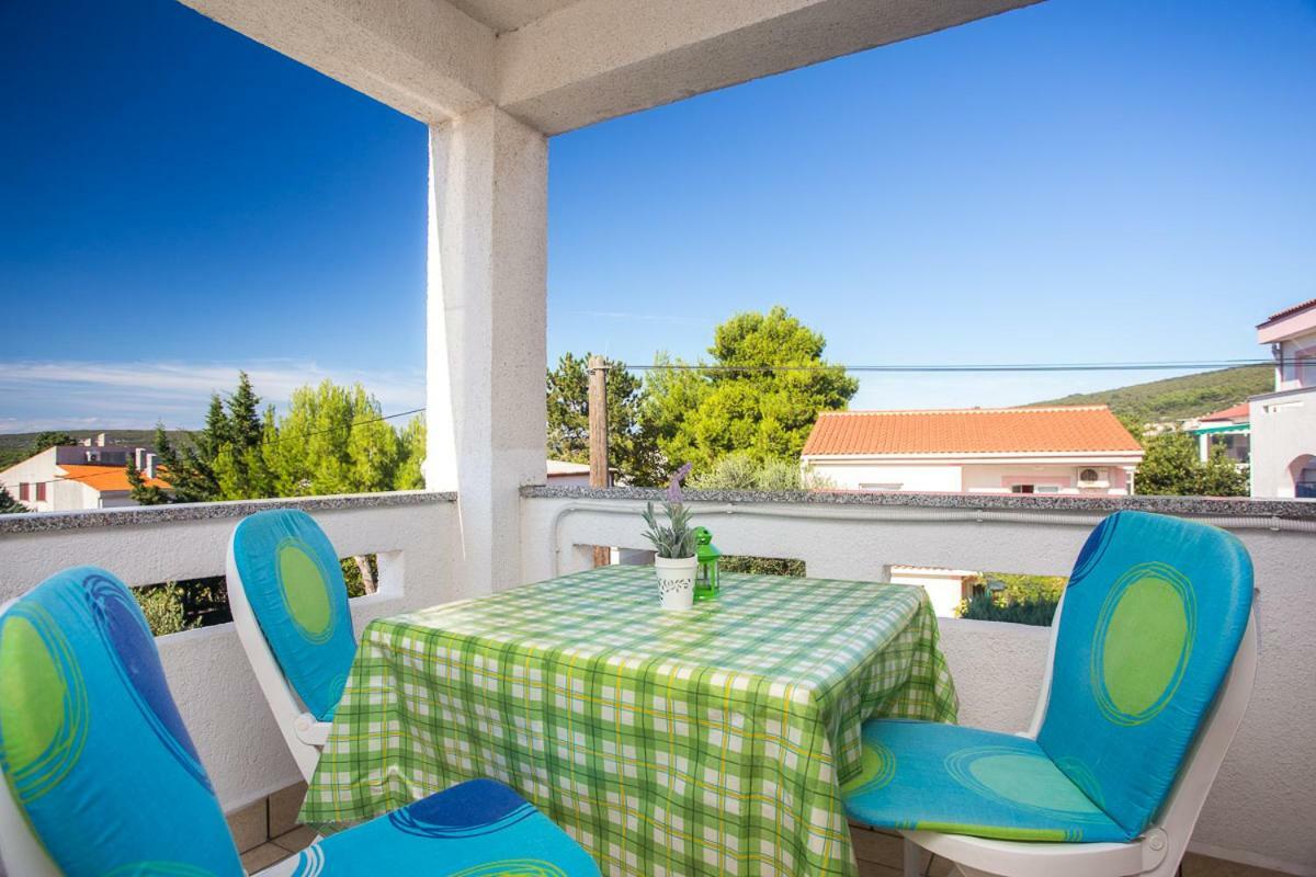 1-Bedroom Apartment With Loggia In Punat Island Krk Buitenkant foto