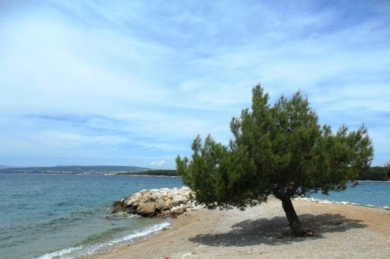 1-Bedroom Apartment With Loggia In Punat Island Krk Buitenkant foto